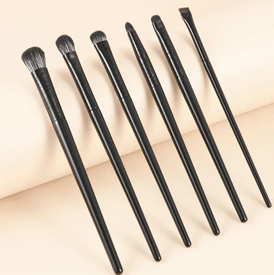 Set Profesional 4 Brochas de Cejas (angular, definicion, plana, spoolie)