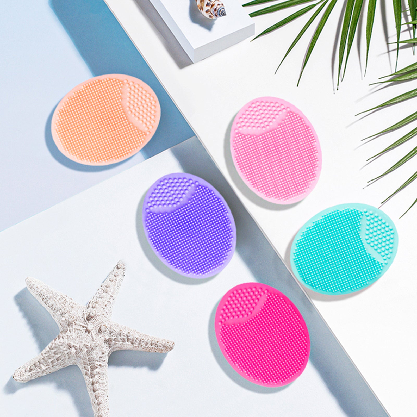 Soft Silicone Face Brush Cleanser and Massager Manual Facial Cleansing Brush Exfoliating Silicone Face Scrubber for Women Man